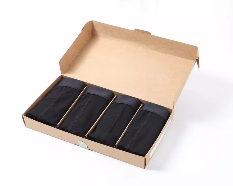 Box-with-Long-Bamboo-Trunks Box with Long Bamboo Trunks